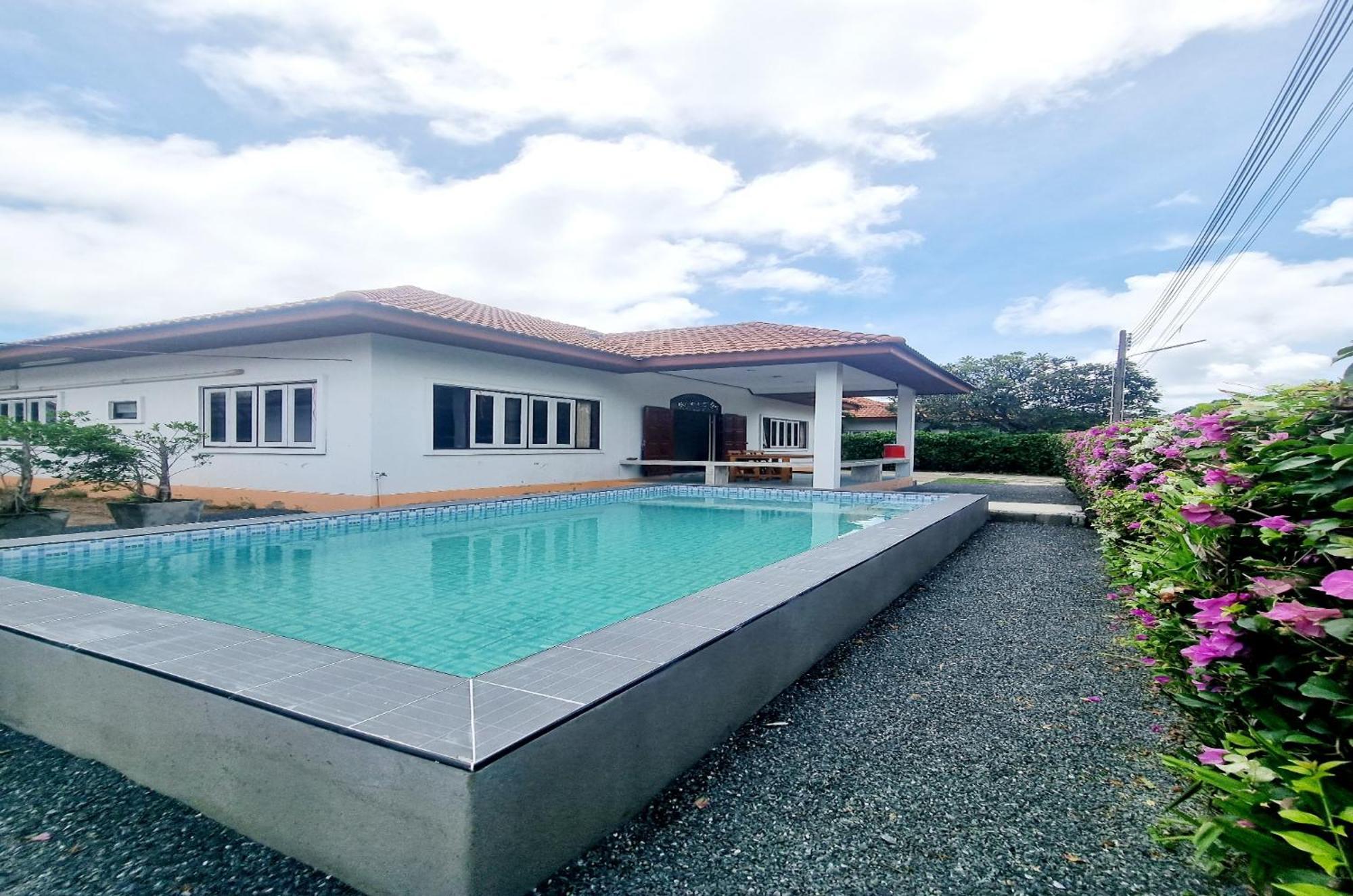 Mae Rampung Beach House Pool Villa 라용 외부 사진