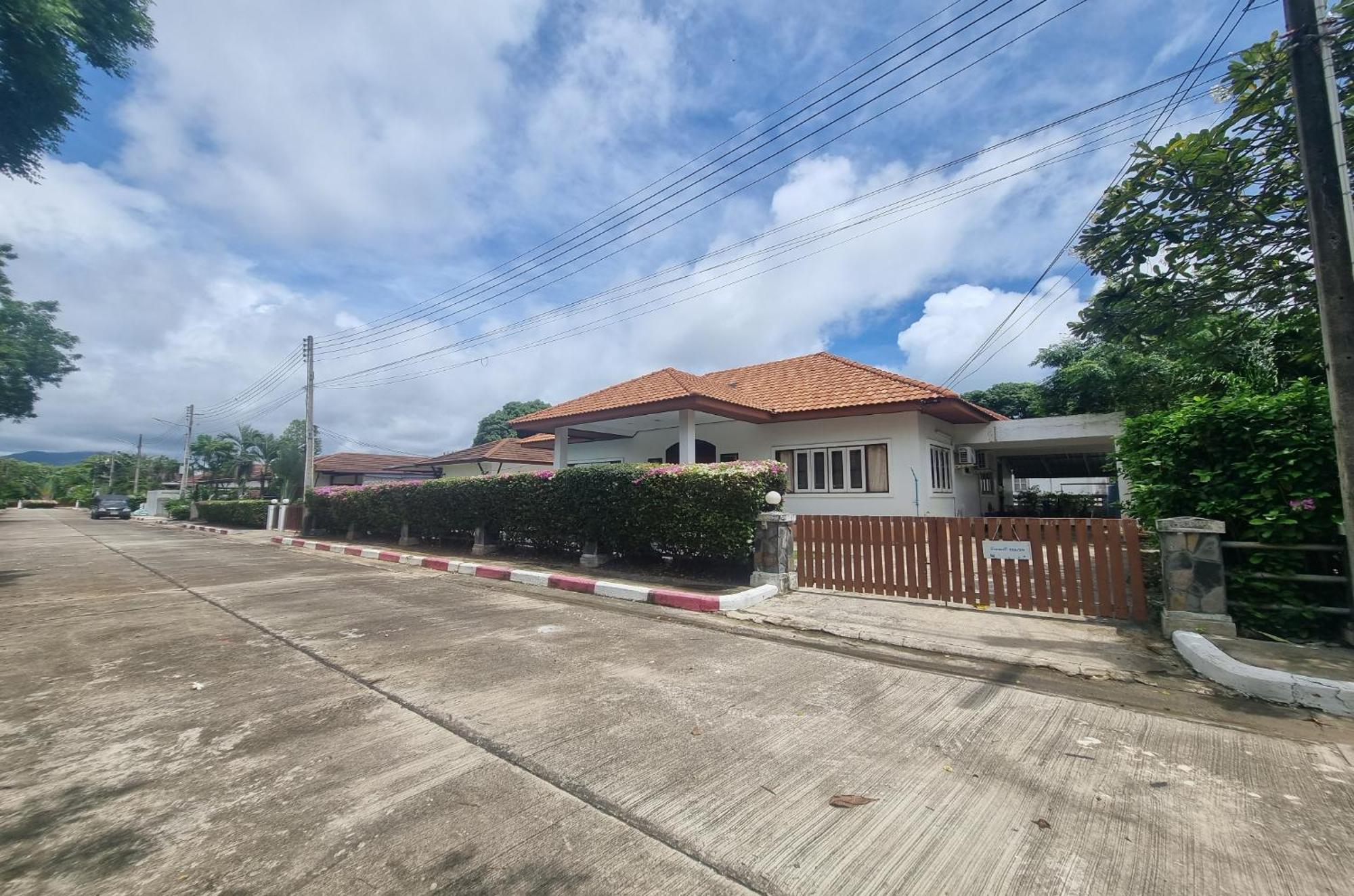 Mae Rampung Beach House Pool Villa 라용 외부 사진